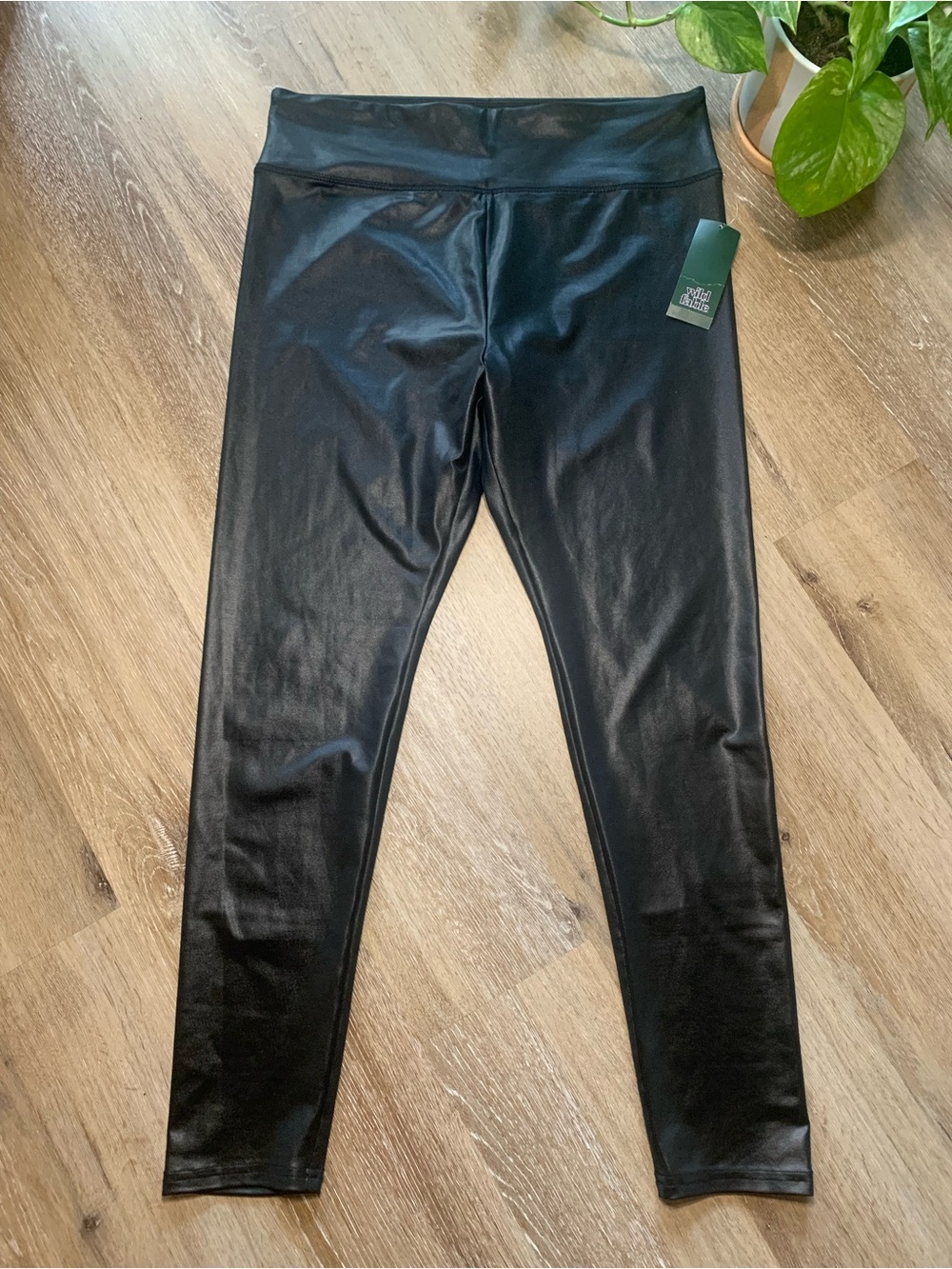 Wild Fable Women’s Faux Leather Leggings Black Size Large NWT